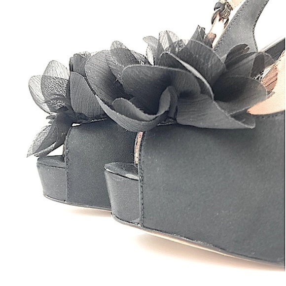 Dolce Vita “Bess” Black Platform Heels with Sheer Petals Embellishment, size 8.5 - Picture 6 of 16